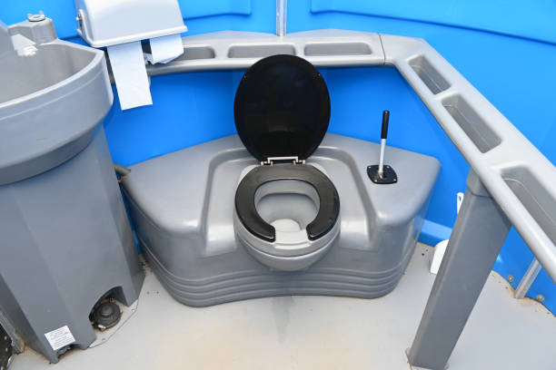 Affordable portable toilet rental in El Cerro Mission, NM